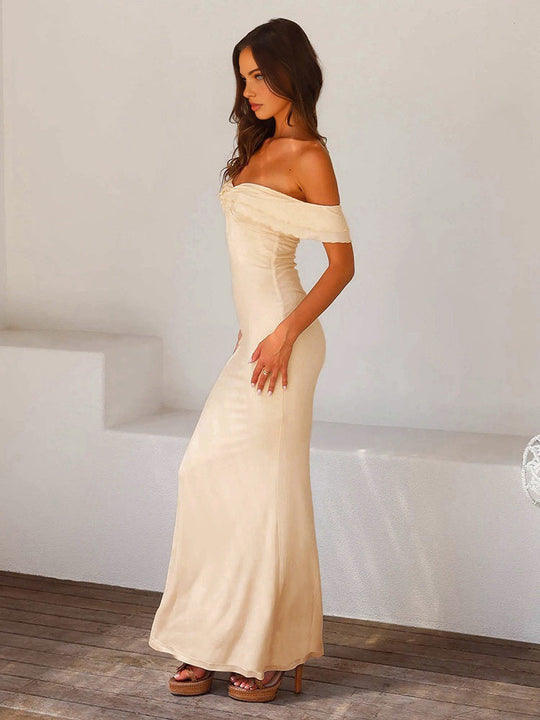 VanRossem™ | Off Shoulder Satijnen Jurk met Ruches