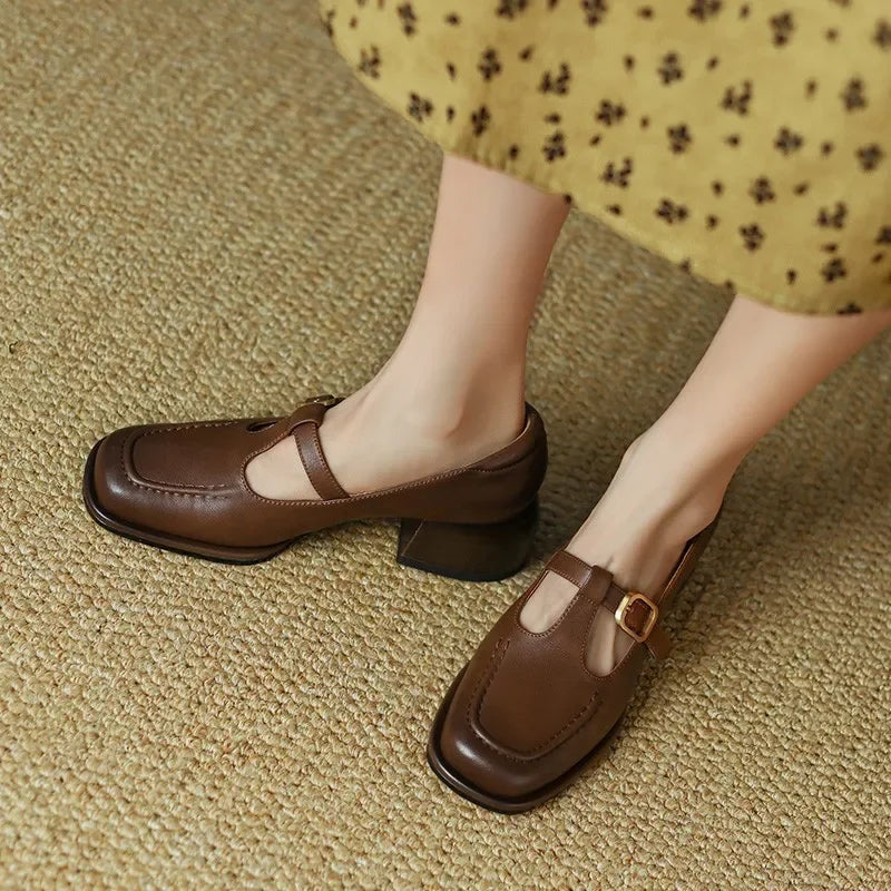 Van Rossem Mode®| Elegante T-Strap Schoenen