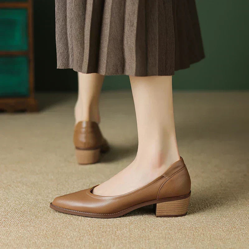 Van Rossem Mode®| Elegante Mid-Hak Schoenen