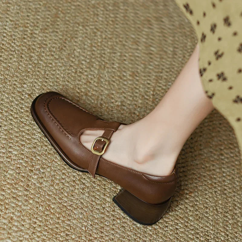 Van Rossem Mode®| Elegante T-Strap Schoenen