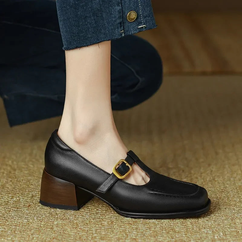 Van Rossem Mode®| Elegante T-Strap Schoenen