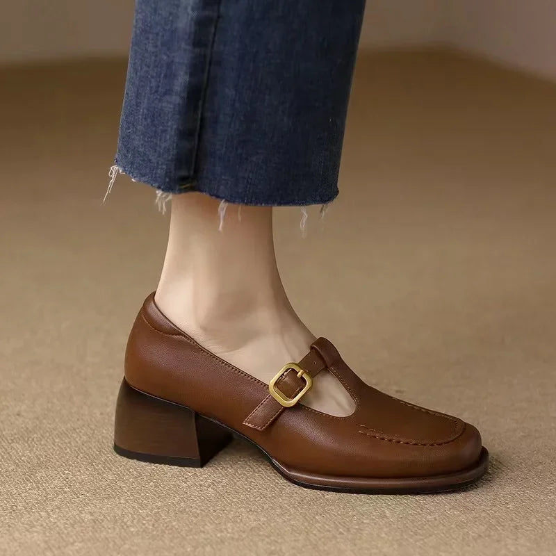 Van Rossem Mode®| Elegante T-Strap Schoenen